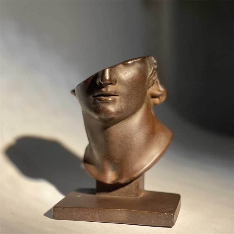 ヨーロッパ風の古代ギリシャ芸術像「若きアレクサンダー大王」文 - Art Craft India のレビューと価格