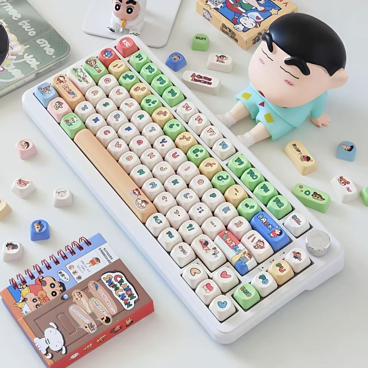 クレヨンしんちゃん MOA キーキャップかわいい漫画スタイル - Art Craft Materials のレビューと価格