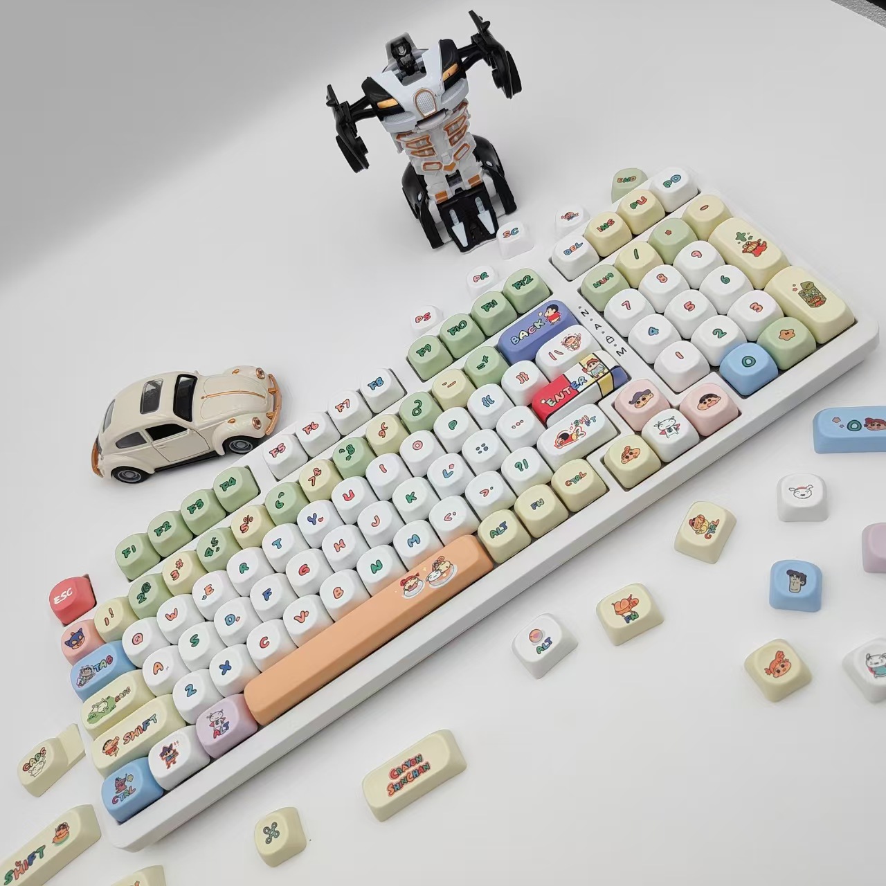 クレヨンしんちゃん MOA キーキャップかわいい漫画スタイル - Art Craft Materials のレビューと価格